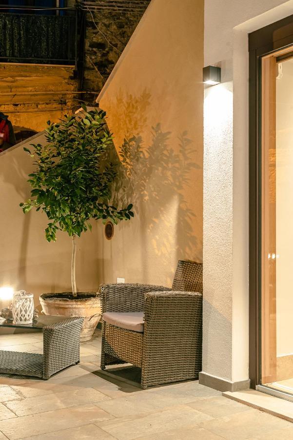 카스텔라바테 De Gulia Charme And Relax B&B 외부 사진