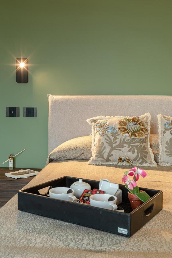 카스텔라바테 De Gulia Charme And Relax B&B 외부 사진